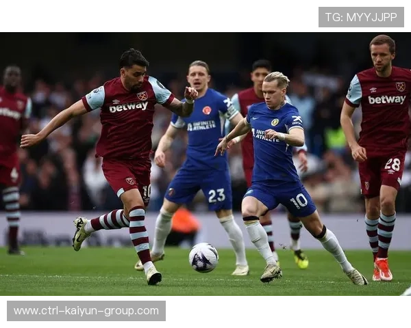 西汉姆联官宣签下切尔西中卫迪萨西,补强防线硬度 西汉姆联官宣签下切尔西中卫迪萨西,补强防线硬度